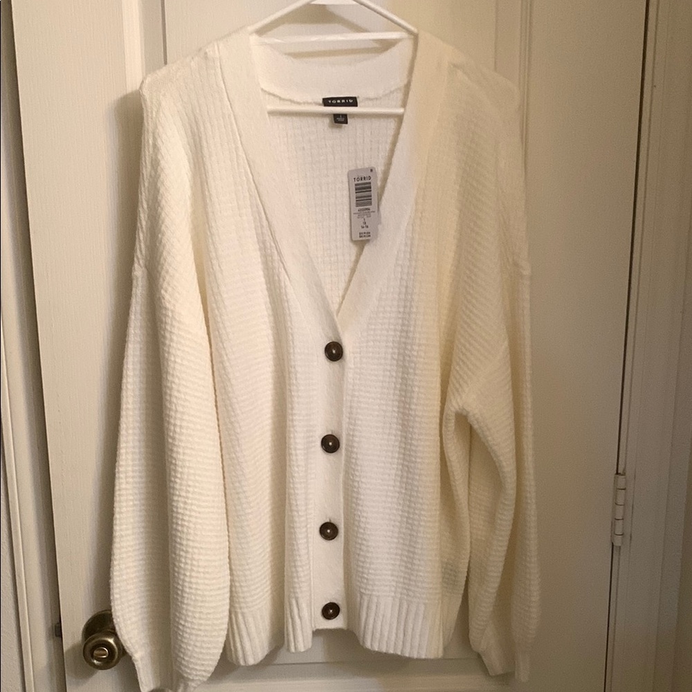 Torrid White Button-Up Cardigan